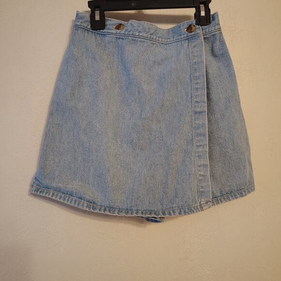 Lands' End Other - Lands' End Denim Skort girls sz 14 Light Wash Wrap Front Nautical Shorts Skirt